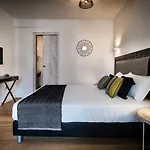 Teku Sardinia Boutique 호텔 3*